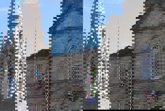 Guided town tours available daily with our local guides at Cliff House Hotel