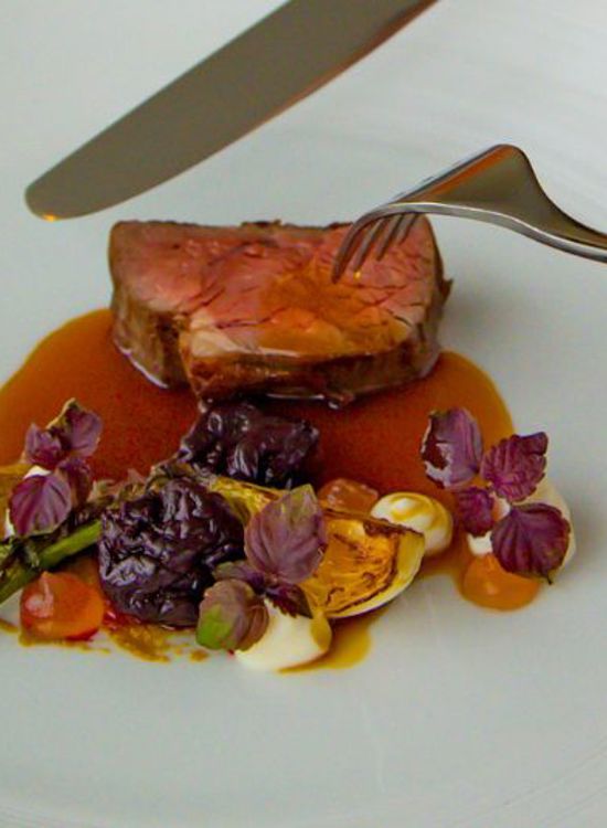 The Table D’hôte menu is not available for groups of 8 or more guests at Cliff House Hotel