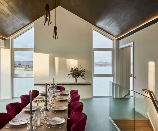 Sea-view dining room at Cliff Beach House