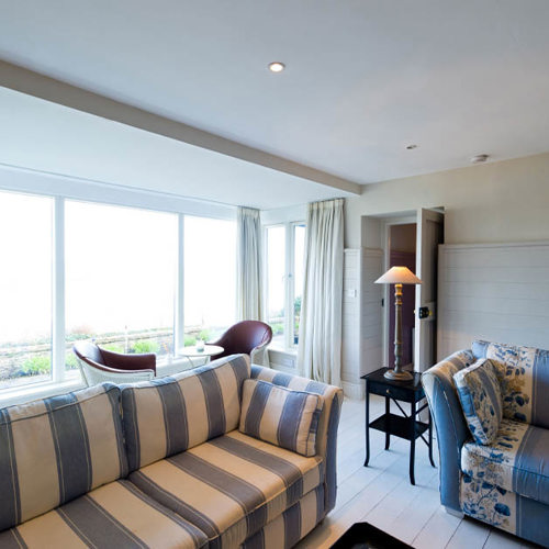Living Area 3 1060X630 (1)