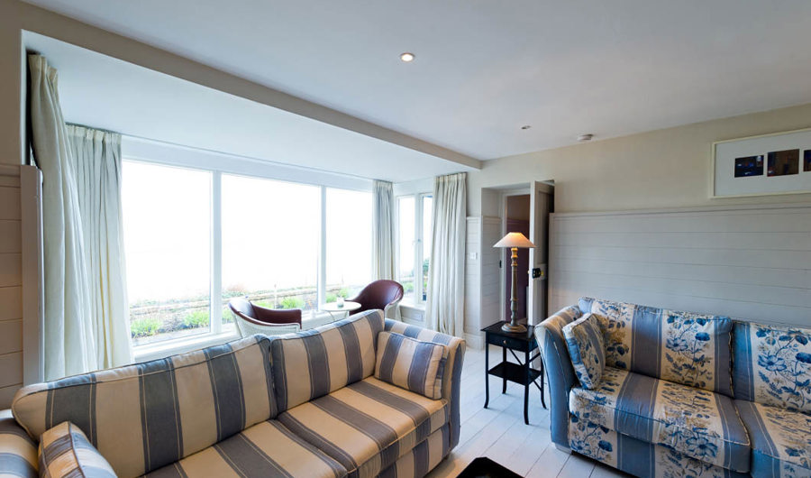 Living Area 3 1060X630 (1)