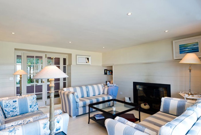 Living Area at Cliff House Hotel, Ardmore